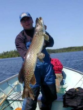 Canada fly-in fishing at Brown Bear Lake Outpost